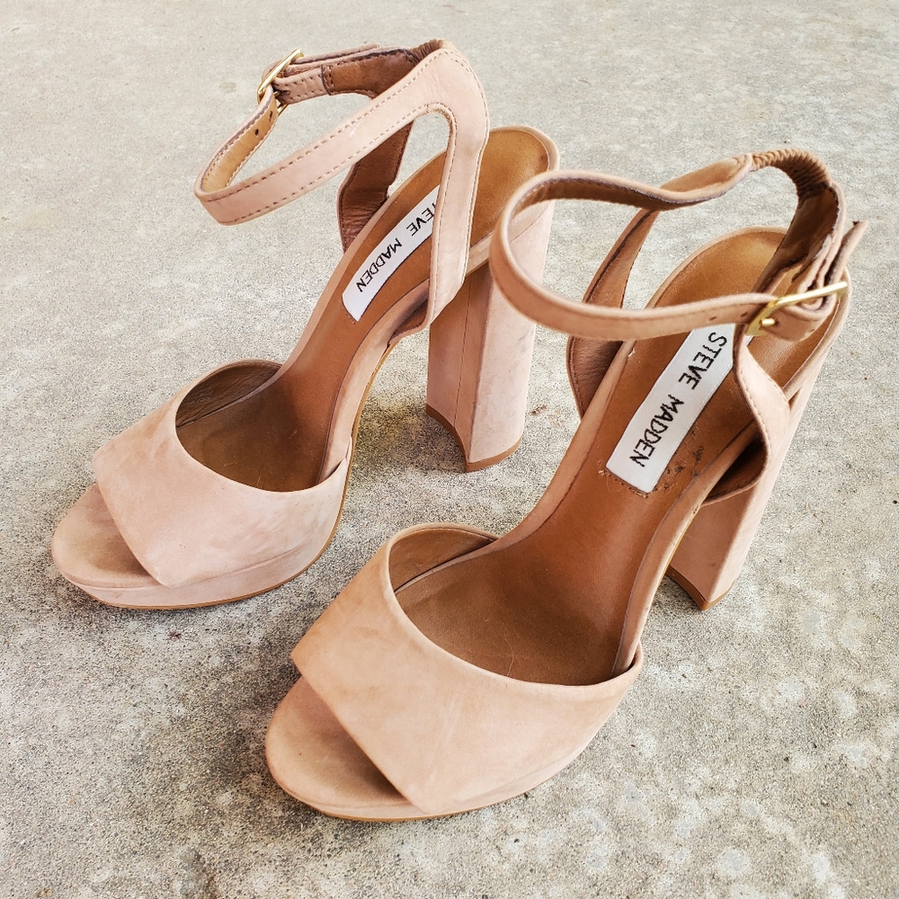 Steve Madden Suede Heels